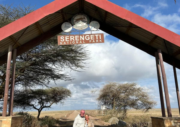 6 Days Safari From Zanzibar to Seronera, Serengeti, Ngorongoro, Tarangire & Lake Manyara